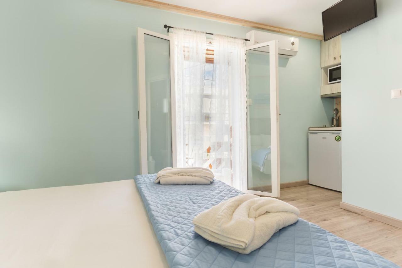 Sunrise Suites 카토다라초 외부 사진